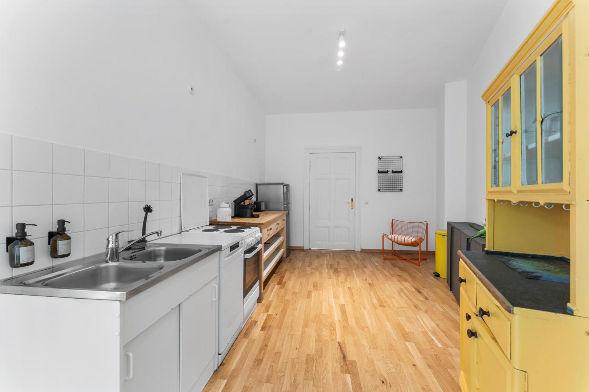 Stylish 120Sqm Appartment In Berlin-Mitte Екстер'єр фото