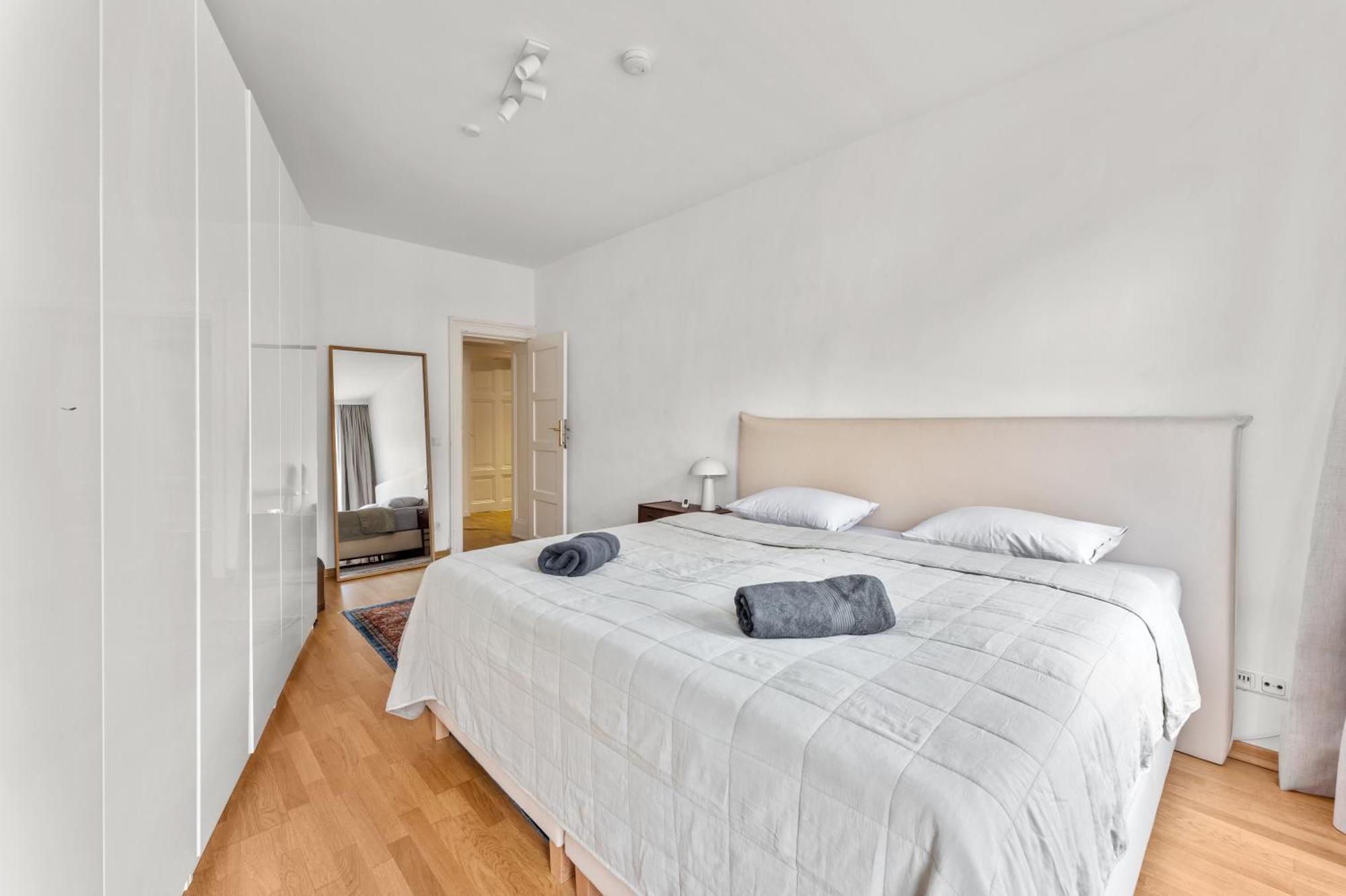 Stylish 120Sqm Appartment In Berlin-Mitte Екстер'єр фото